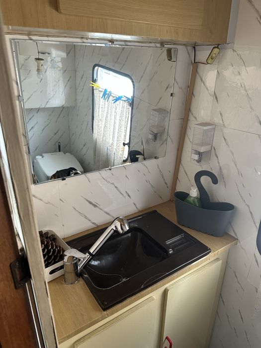 Autocaravana Ford