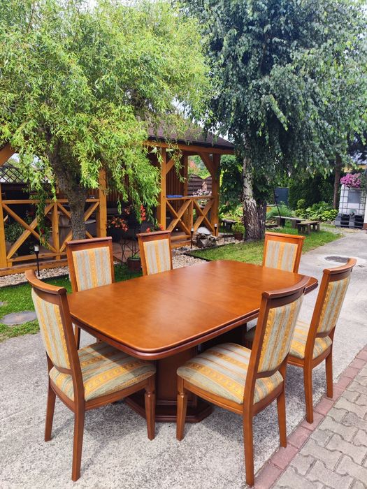 Komplet mebli stół+ 6 krzeseł