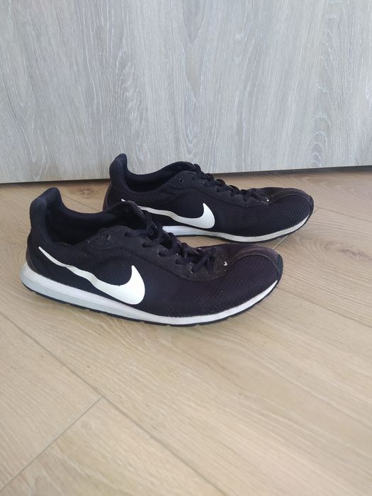 Nike buty do fitnesu