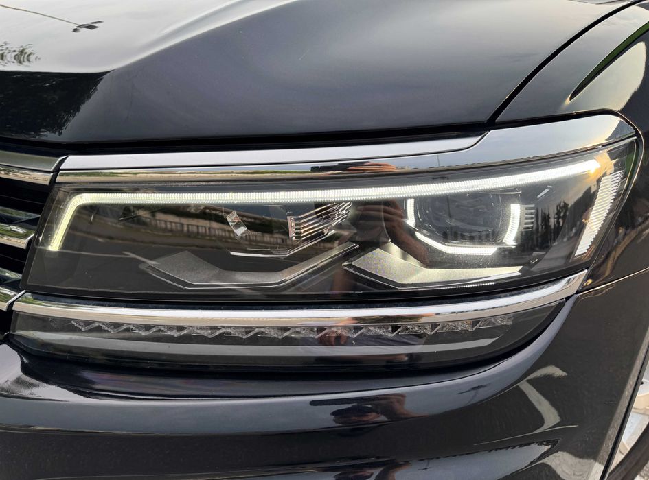 Volkswagen Tiguan 2018 2.0 чудовий стан