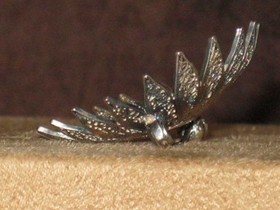 Alfinete Filigrana em Prata de Lei Maciça 835`/..