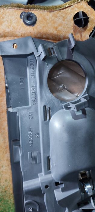 Forra da porta esquerda SEAT Ibiza  de 2002