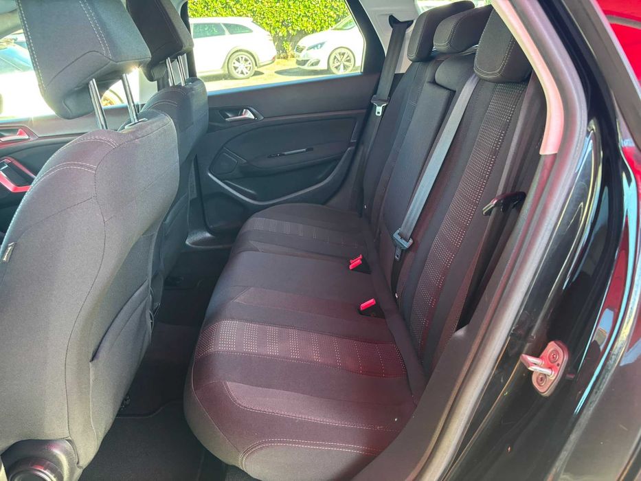 Peugeot 308 sw 1.6 HDI full extras — photo 4