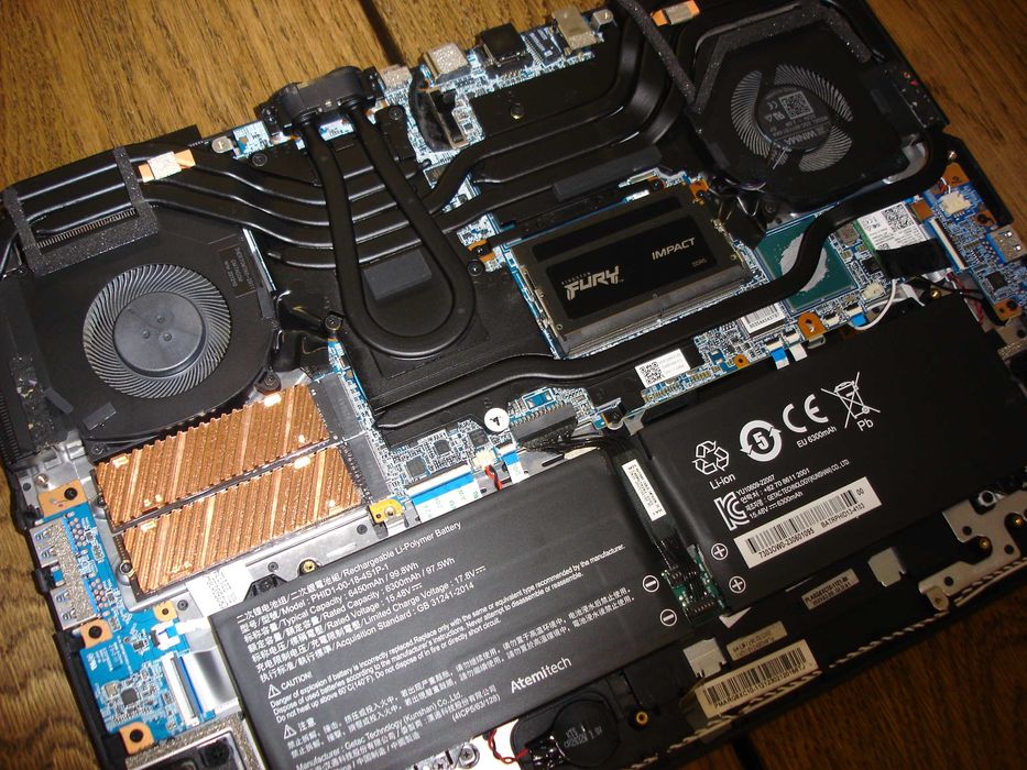 XMG NEO 16 (23) Core i9-13900HX / RTX4080