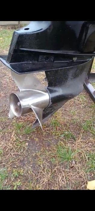 Катер с двигателем Mercury 90