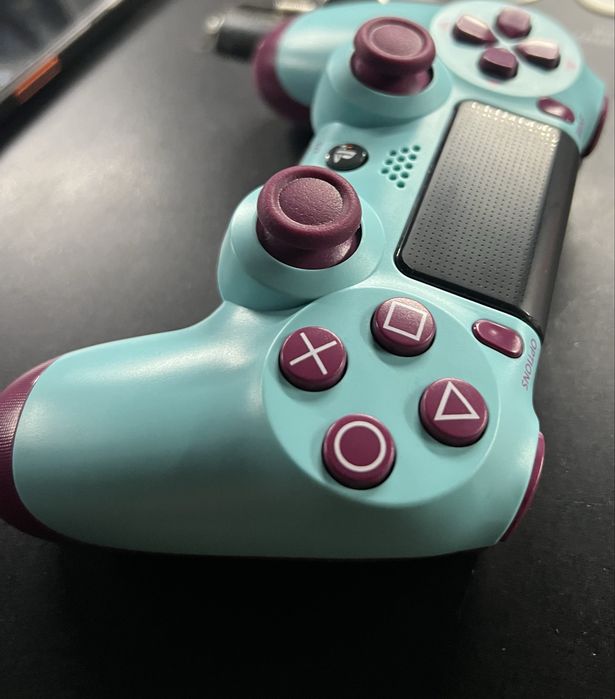 Pad PS4 V2 – RZADKI KOLOR Berry Blue!