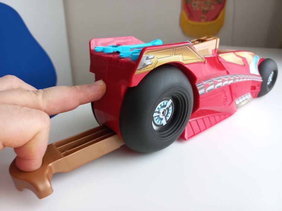 Пускатель для мотоцикла Hot Wheels серии Marvel