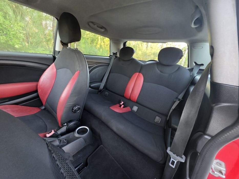 Mini Cooper D 2008 — Repleto de Extras | Muito Bem Estimado
