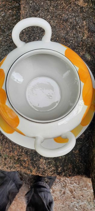 Ceramica antiga glória de Alcobaça  sopeira