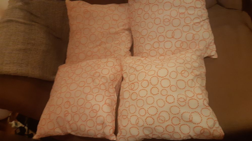 Poduszki 4 szt 40x40