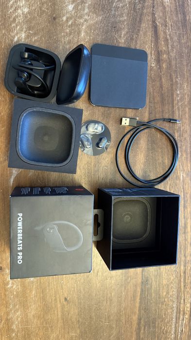 Powerbeats Pro używane