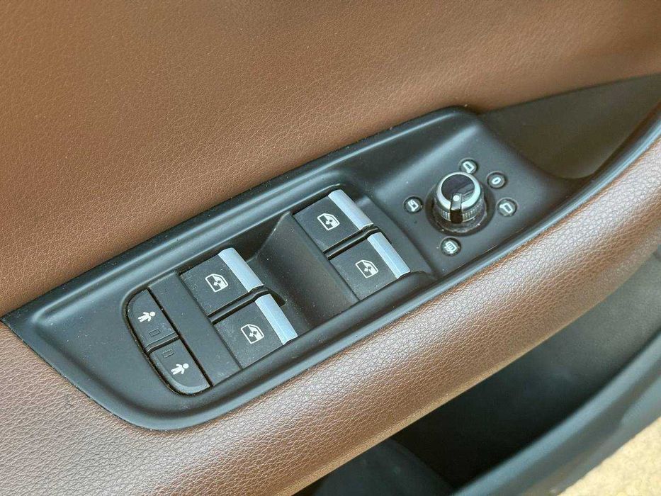 2018 Audi Q7 бенз