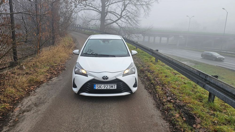 Toyota Yaris 1.5 benzyna gaz 1 właściciel Salon Polski bezwypadkowa