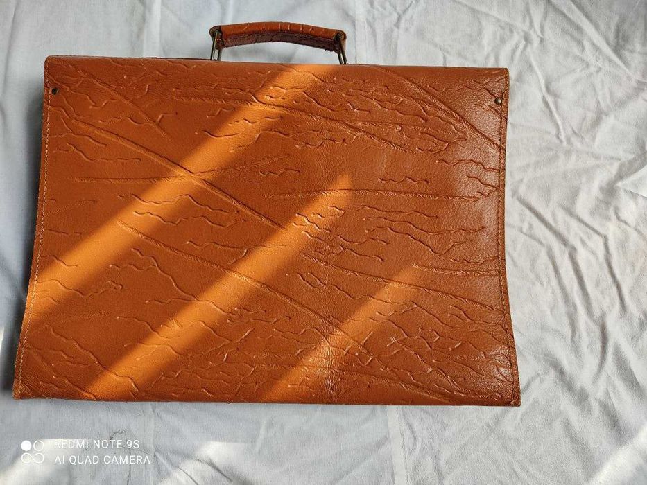 Torba skórzana na dokumenty.