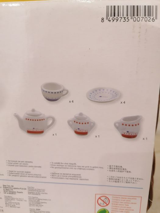 Cesta de Piquenique com Conjunto de loiça