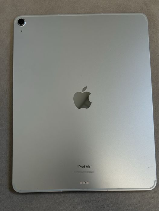Apple iPad Air 13” m2 lte