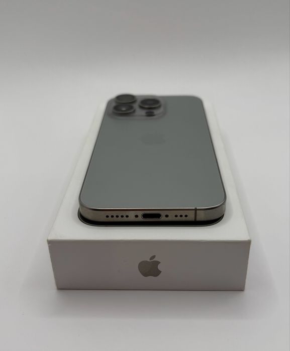 iPhone 15 Pro 128GB Natural Titanium | Bardzo dobry stan | eSIM