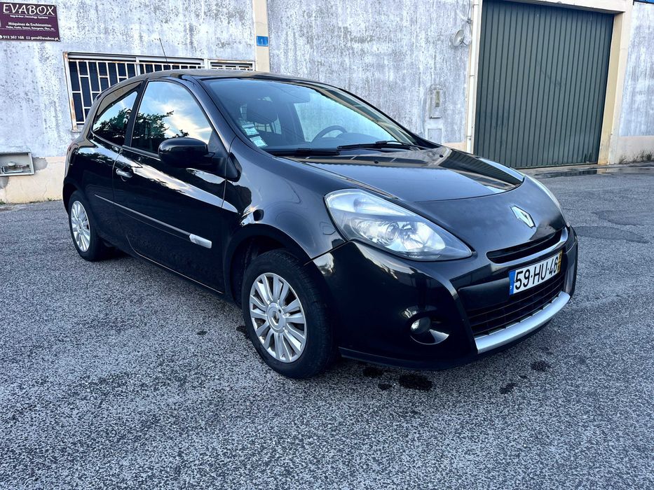 Renault Clio 3 Facelift- 1.5 dCi - Comercial 2009 - Revisão e Inspeção feita