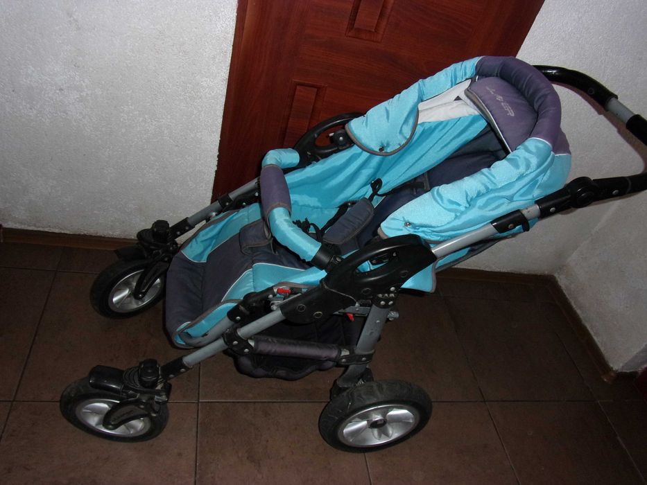 Oddam wózek dziecięcy 3w1