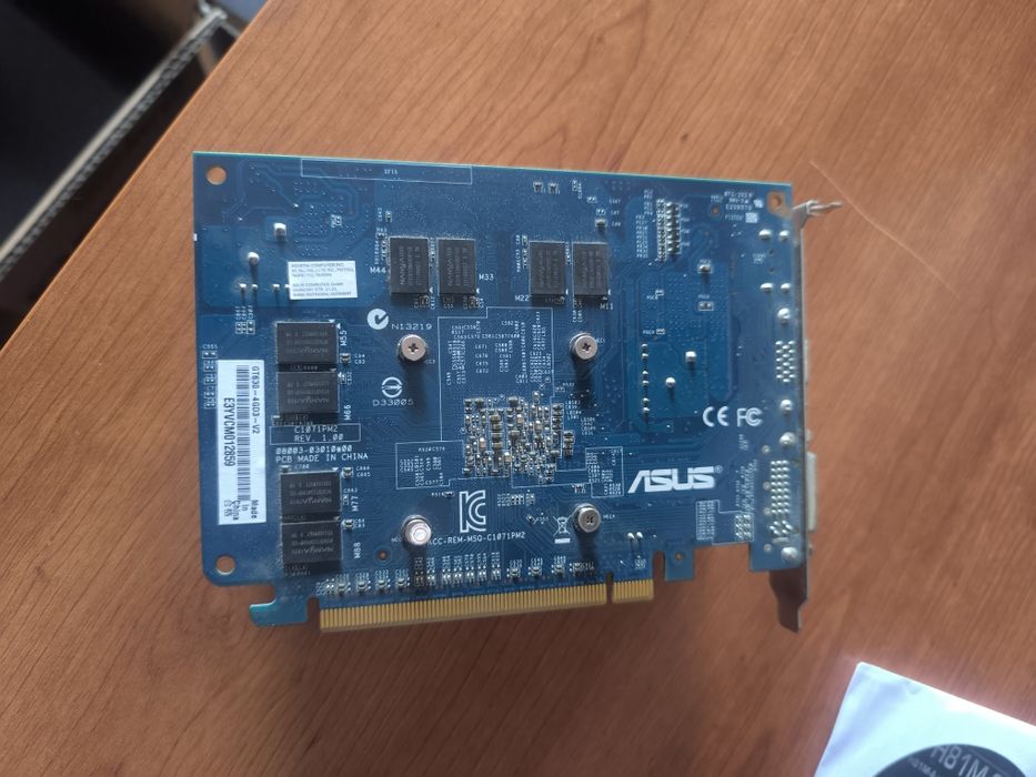 Placa Gráfica ASUS GeForce GT 630 4GbVRAM