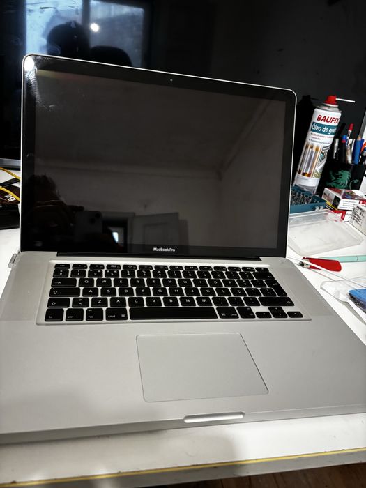 MacBook Pro  15” i7
