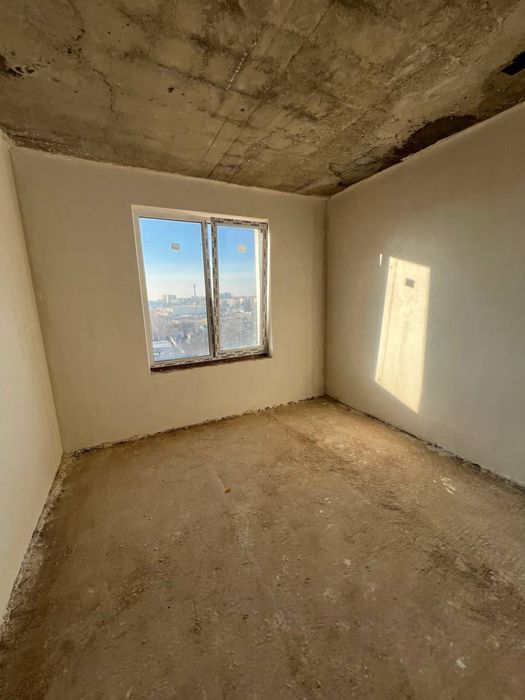 Продам 1 кім новобудова