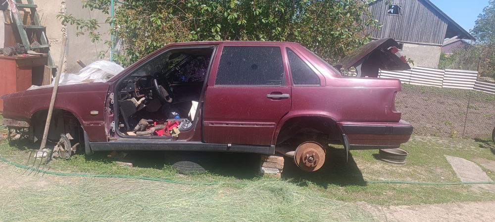 Продам Вольво 850,v70,s40, по запчастинам