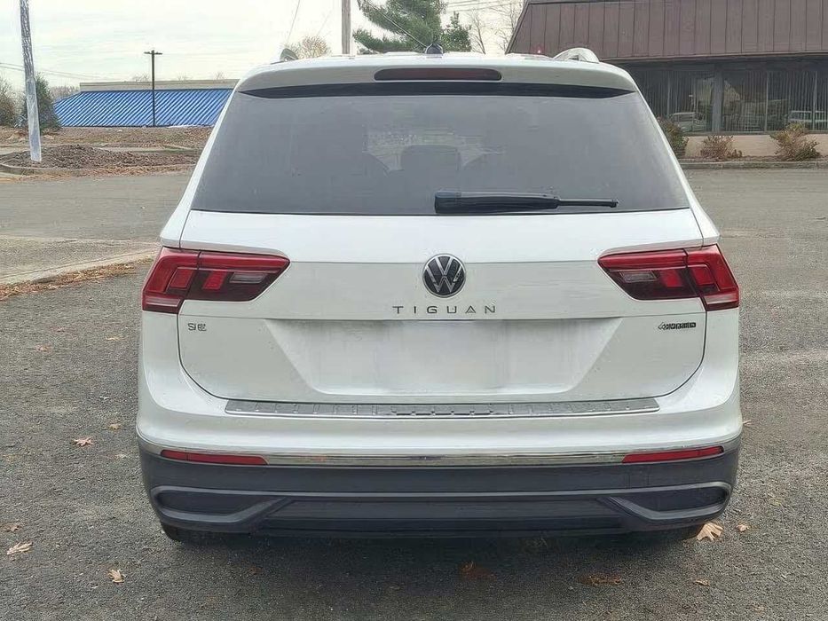 Volkswagen Tiguan SE 4Motion      2023