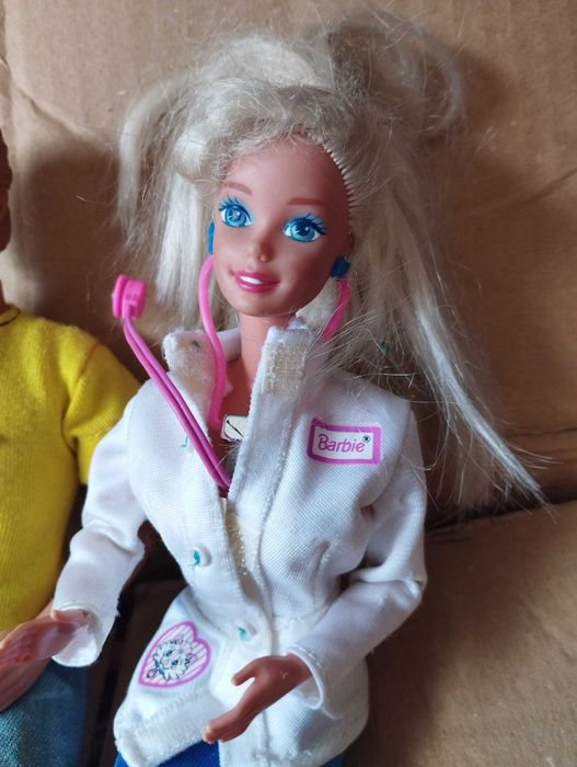 Barbies com acessórios