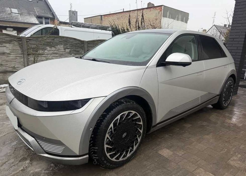 Hyundai Ioniq 5  2023