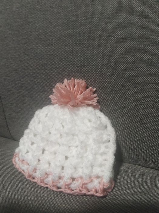Gorros bebê, desde recém nascido.
