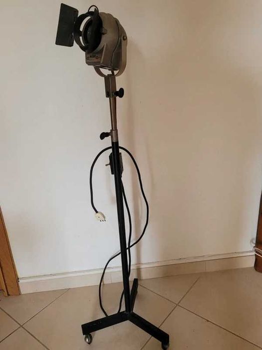 Projector teatro antigo