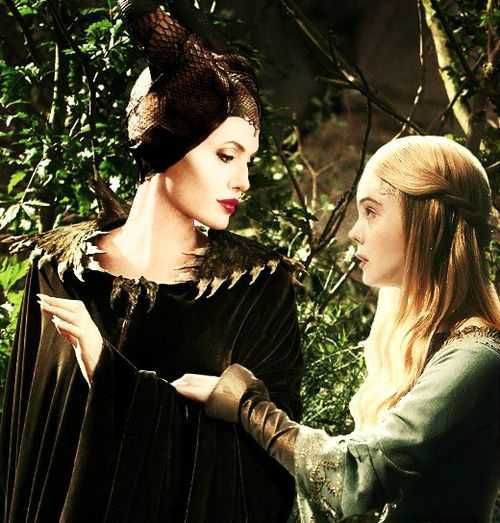 MALÉFICA (Angelina Jolie) Filme Disney - A História nunca contada