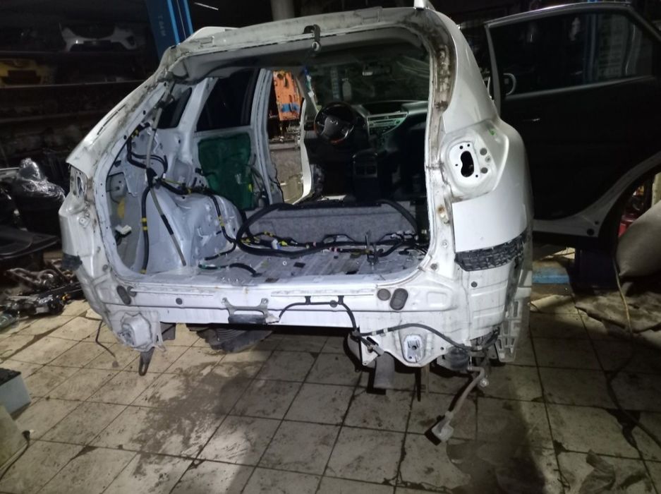 Задняя четверть крыло  Lexus rx350 разборка