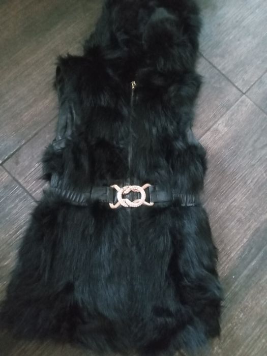 Жилетка натуральный мех размер 44