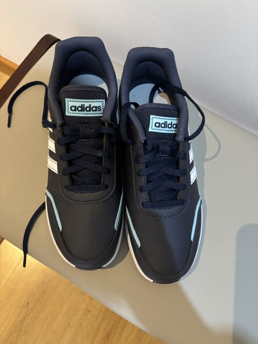 Sapatilhas Adidas 36 2/3 (novas)