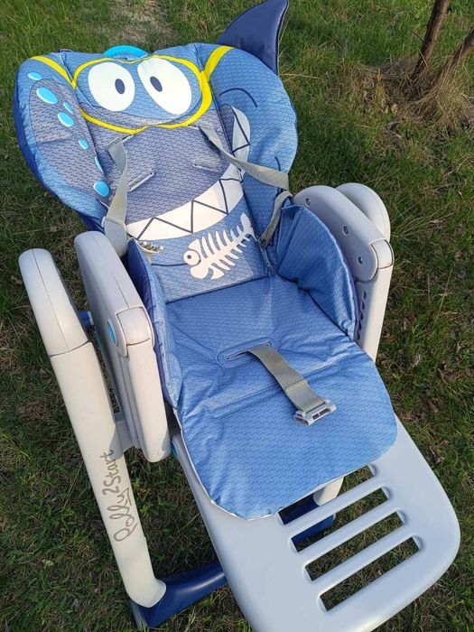 Продам стільчик для годування Chicco