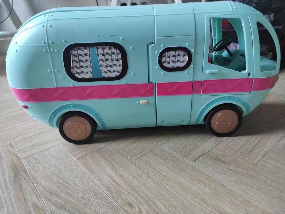 Lol suprise Kamper 2w1