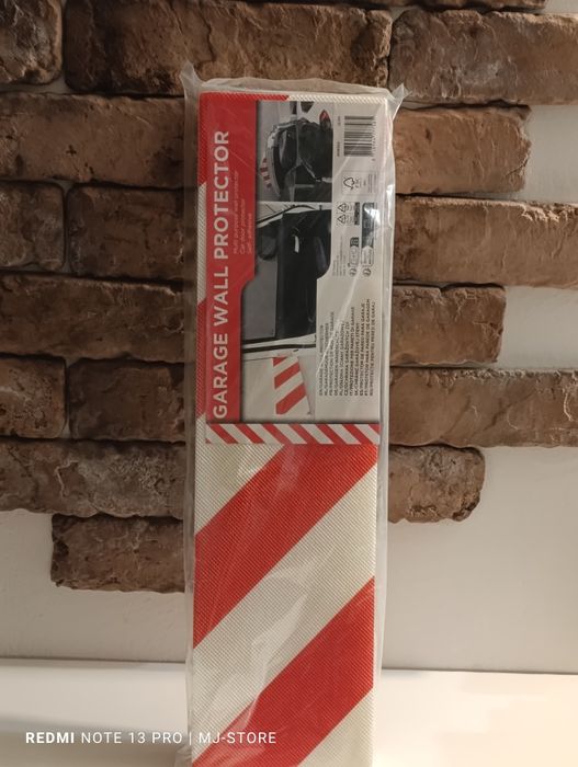 Osłona ściany garażowej