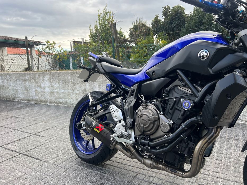 Yamanha MT-07 Akrapovic