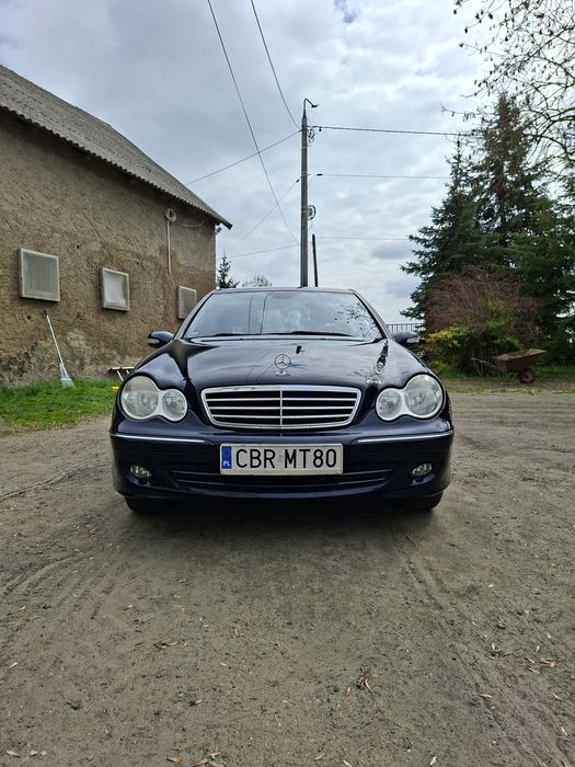Mercedes-Benz C200CDI W203