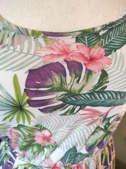 Długa letnia sukienka rozmiar,32/34 Esmara