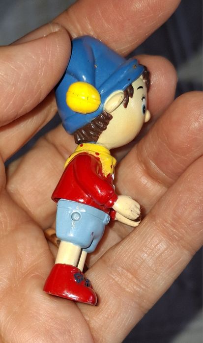 Noddy, action figure.64740397571075121