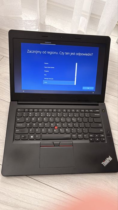 Lenovo ThinkPad E470 i5-7200U 8GB 256GB SSD Windows 10 PRO