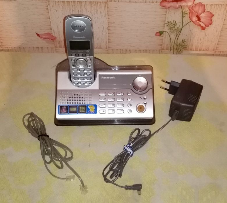 Радиотелефон Panasonic KX-TCD236UA