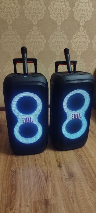 Оренда портативної колонки JBL partybox 320