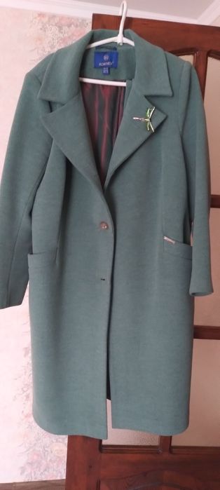 Продам пальто в гарному стані