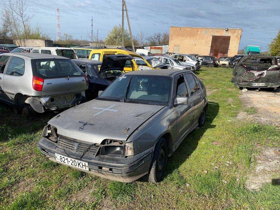 Opel Kadett E CC 2.0 OHC 8V МКПП авторазборка