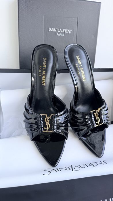 Szpilki Saint Laurent