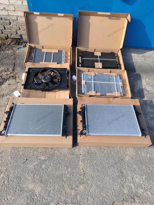 Радіатор кондиціонер дифузор Kia niro Hyundai ioniq kona ніро кона іон